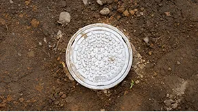 下水枡・汚水枡の清掃作業のイメージ